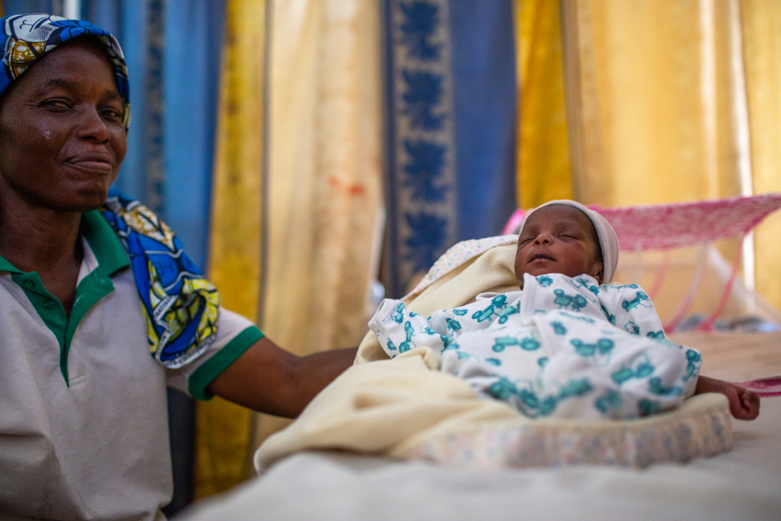 Une chambre de l'hôpital de Bumbu, où Handicap International mène des actions pour améliorer la santé des mamans et des enfants.