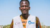 Wilfreed, 28 jaar, werkt voor Handicap International in Tsjaad. Hij werkt financieel ondersteund door onze organisatie om een opleiding kinesitherapie te volgen.