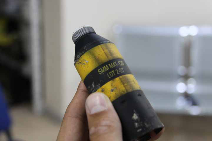 Reste d'une sous-munition retrouvée en Libye.